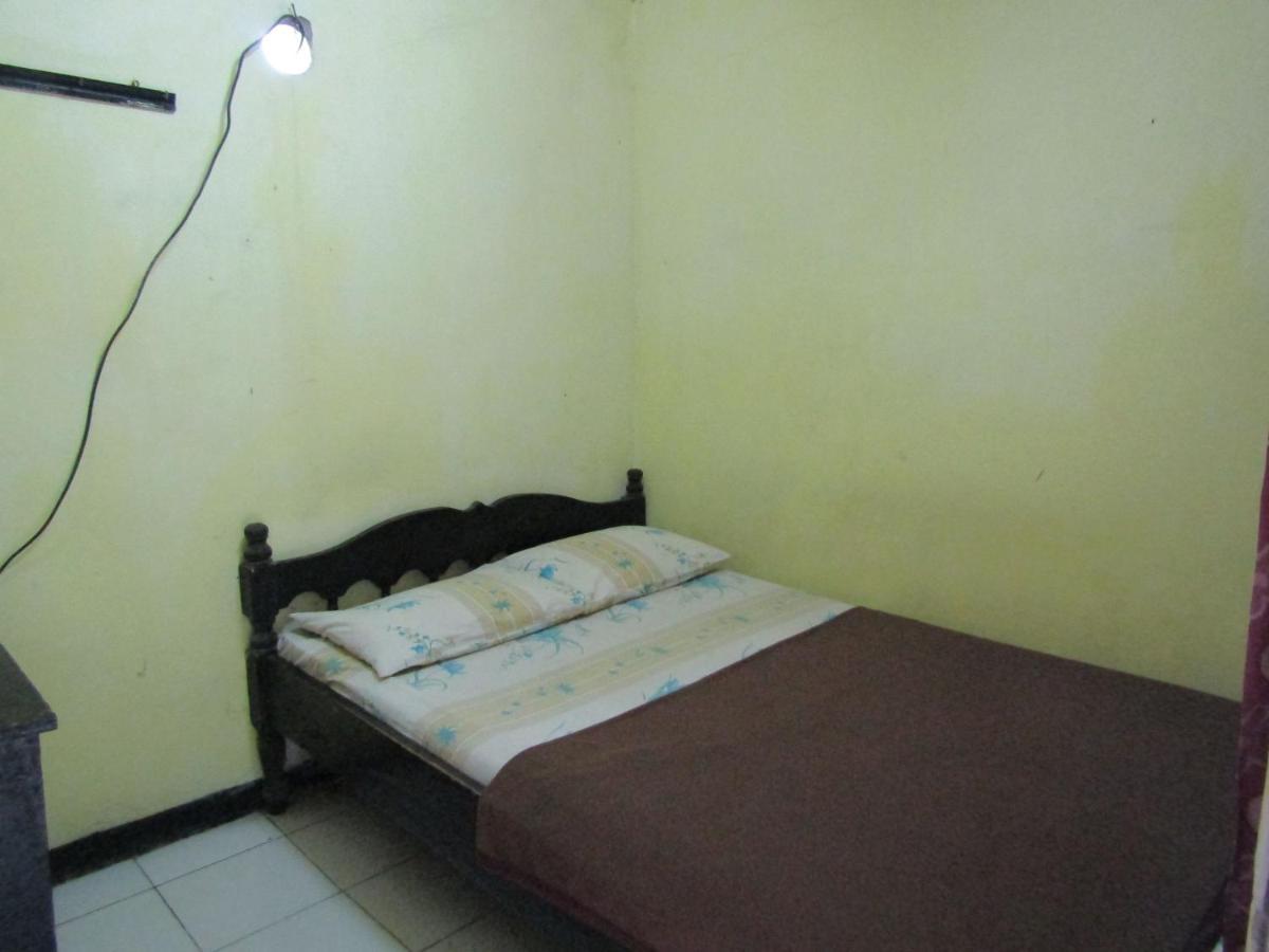 Penginapan Melati Sarangan Exterior photo