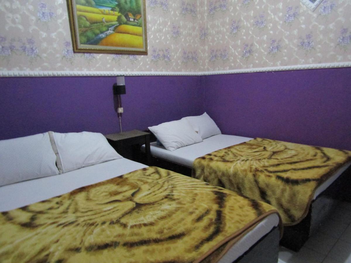 Penginapan Melati Sarangan Exterior photo