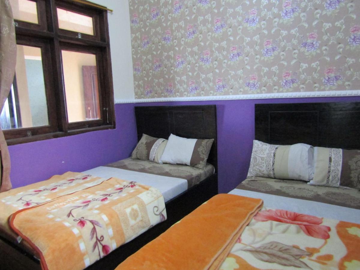 Penginapan Melati Sarangan Exterior photo