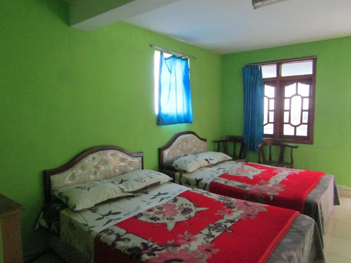 Penginapan Melati Sarangan Exterior photo